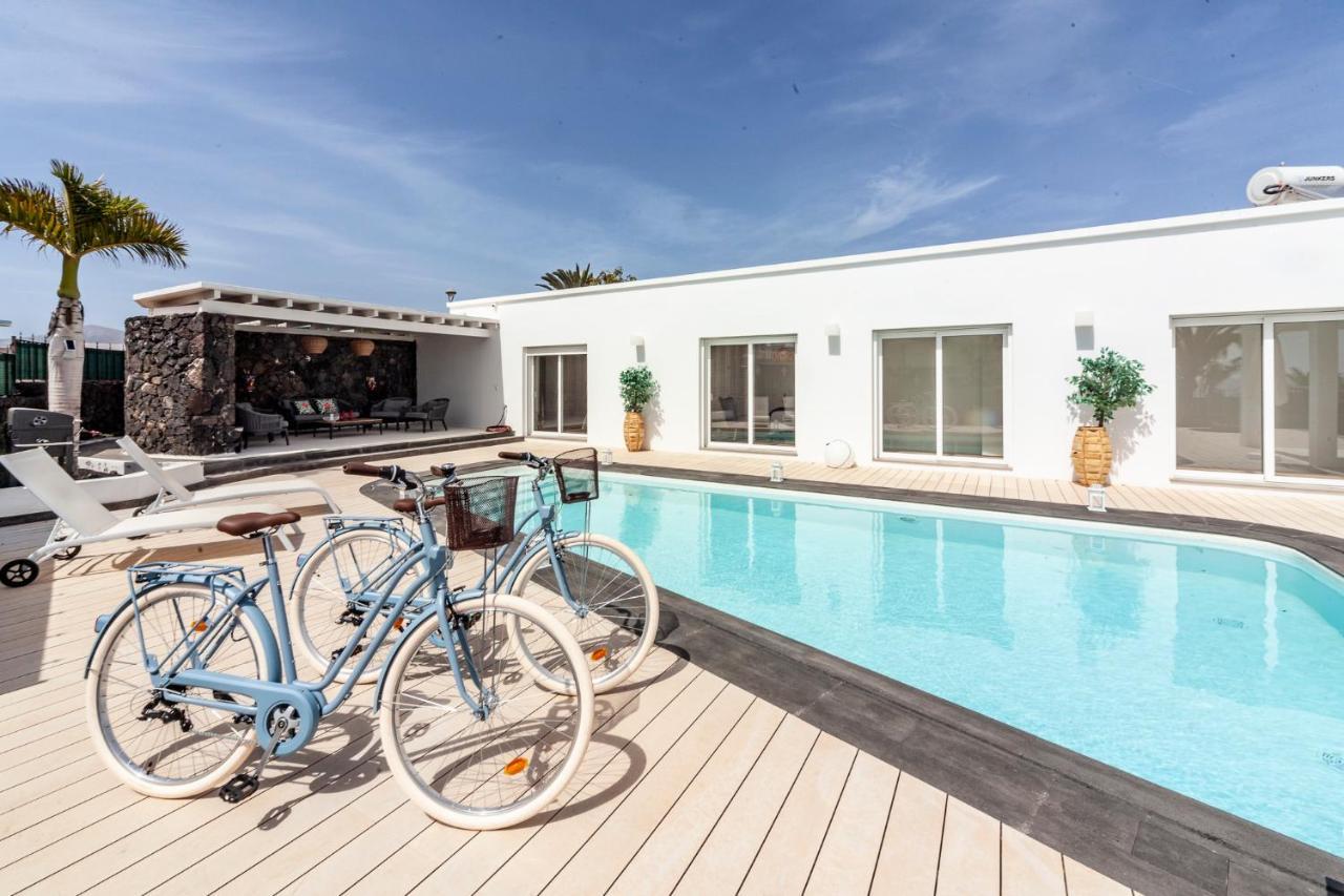 Luxury Casa El Marques Villa ปูแอร์โตเดลคาร์เมน ภายนอก รูปภาพ